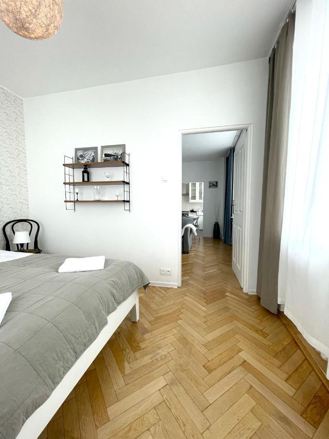 08 Gdynia Centrum - Apartament Mieszkanie Dla 6 Os المظهر الخارجي الصورة